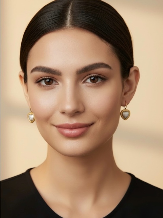 Jewelry - Vintage-style puffed heart design earrings